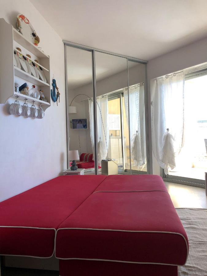 Charmant Studio A Cros De Cagnes Exterior photo